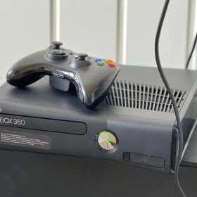 Xbox 360 Slim z RGH2
